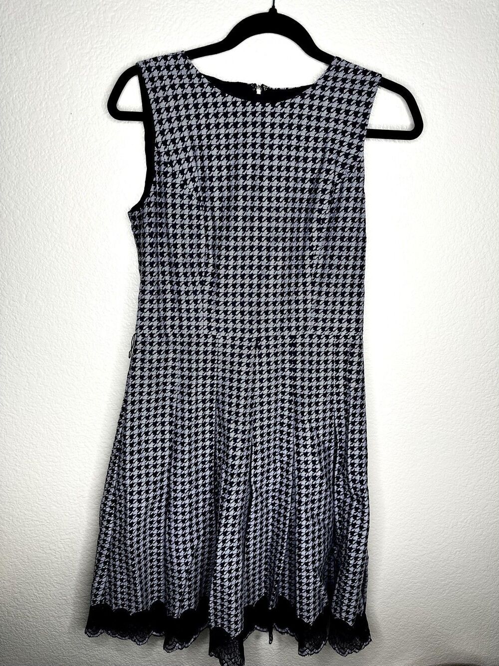Tommy Hilfiger Dress Womens 6 Blue White Houndstooth Fit & Flare Lace Hem A-Line